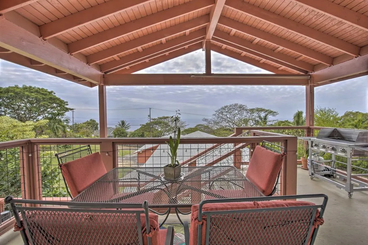 Apartment Kailua-Kona Hillside Apt Less Than 3 Miles To Beaches! United States